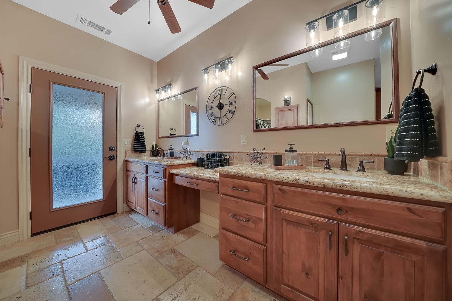 Detail Gallery Image 32 of 88 For 13707 Petersen Ranch Dr, Pine Grove,  CA 95665 - 3 Beds | 2/1 Baths