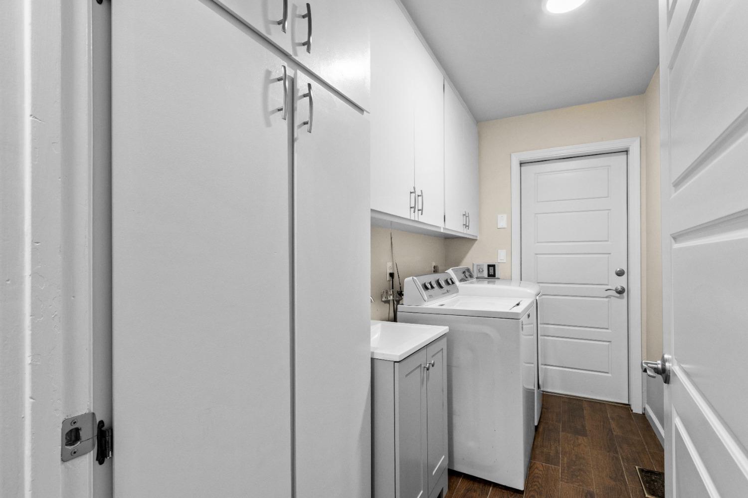 Detail Gallery Image 15 of 44 For 6360 Red Robin Rd, Placerville,  CA 95667 - 4 Beds | 2 Baths