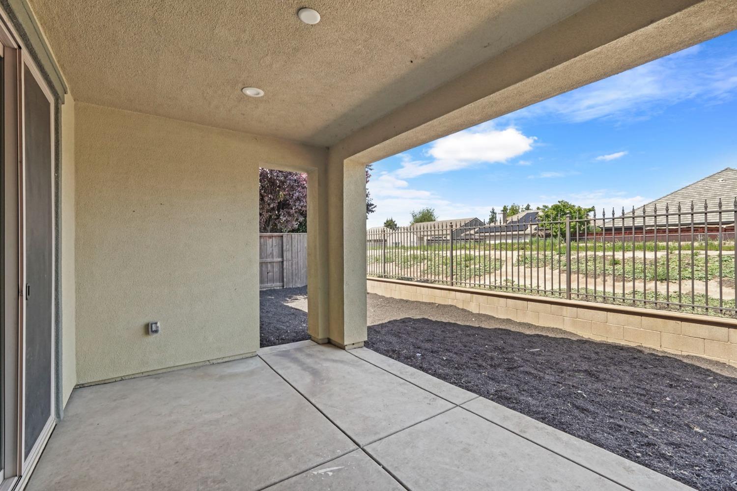 Dazzler Street, Lodi, California image 36
