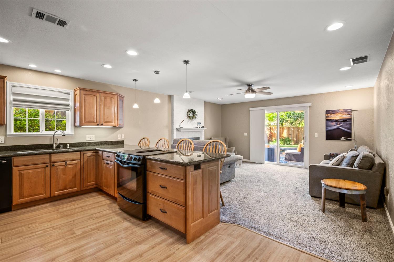 Westover Court, Fair Oaks, California image 11