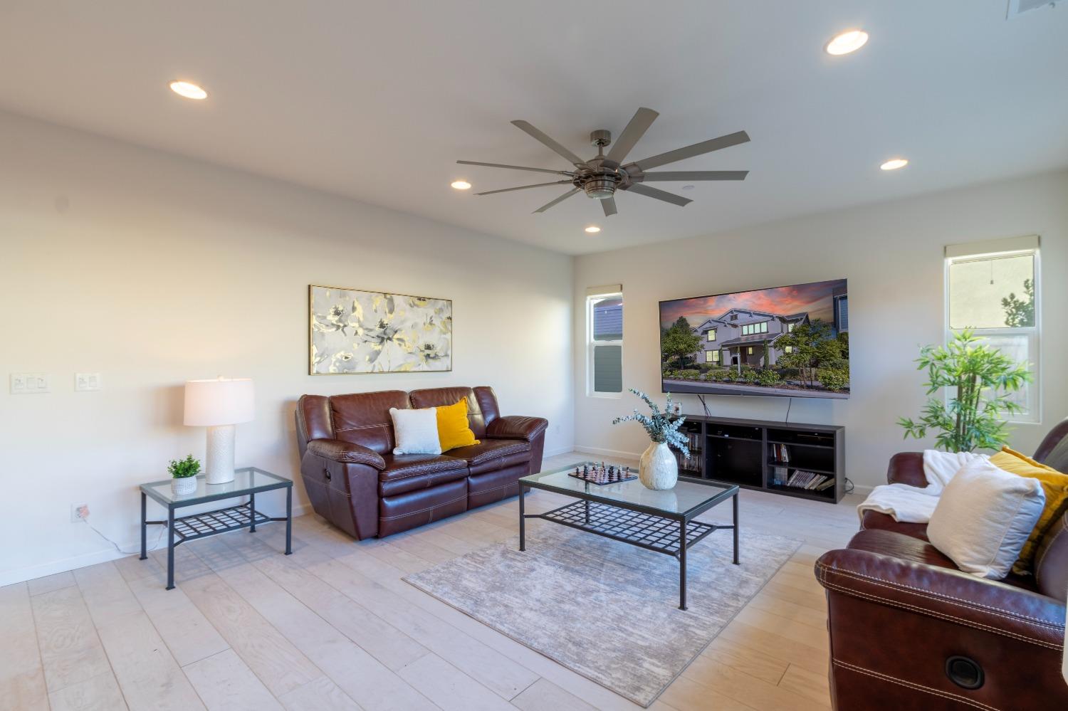 Detail Gallery Image 17 of 72 For 2342 Augusta Ave, Tracy,  CA 95377 - 4 Beds | 3 Baths