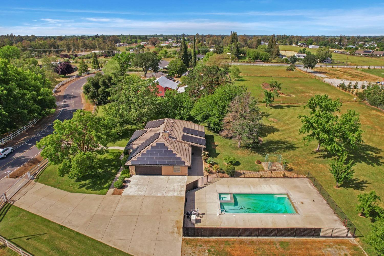 Detail Gallery Image 53 of 54 For 25292 White Fence Ct, Acampo,  CA 95220 - 4 Beds | 2 Baths