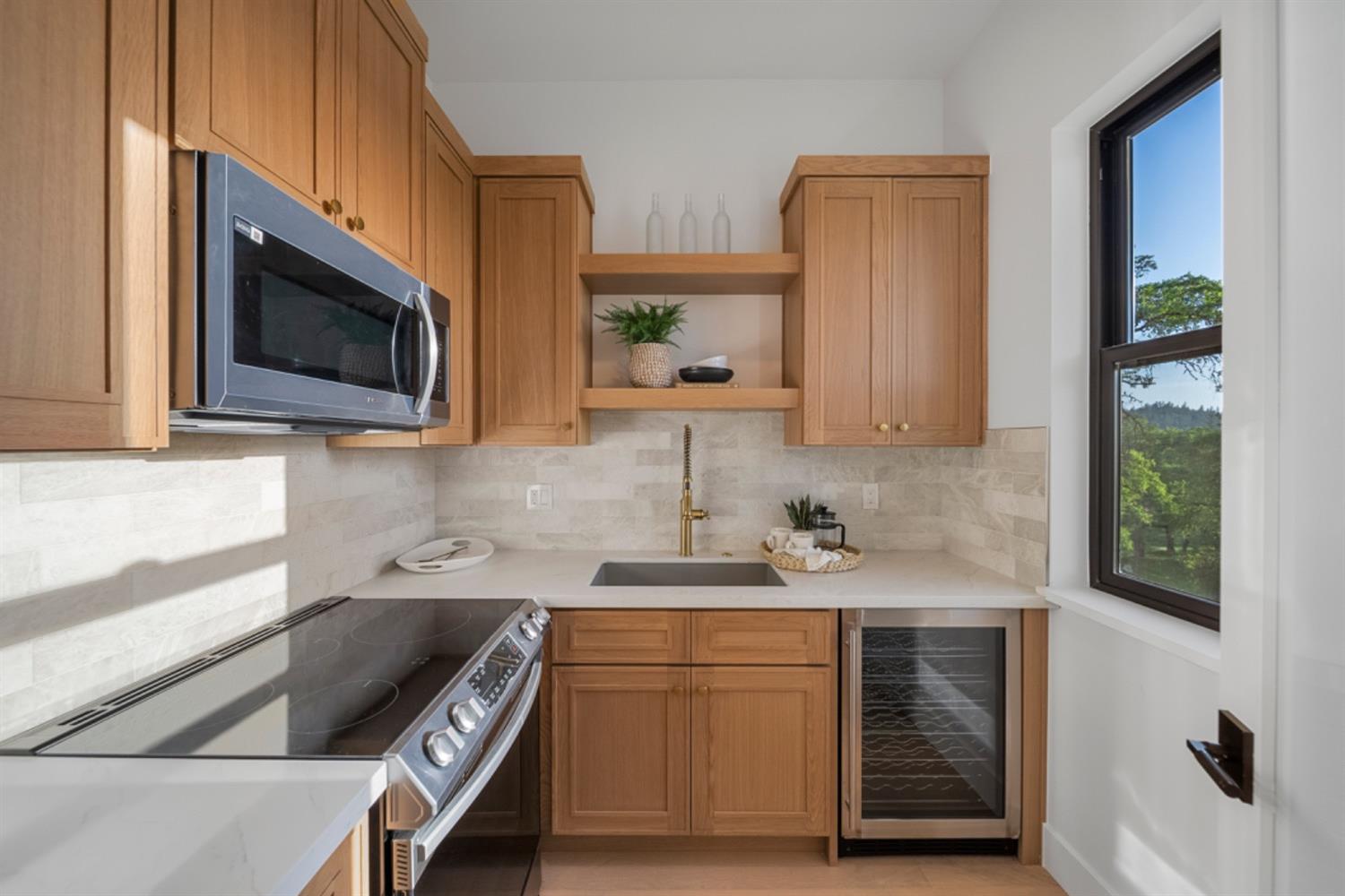 Detail Gallery Image 7 of 31 For 23846 Ironwood Ct, Auburn,  CA 95602 - 4 Beds | 3 Baths