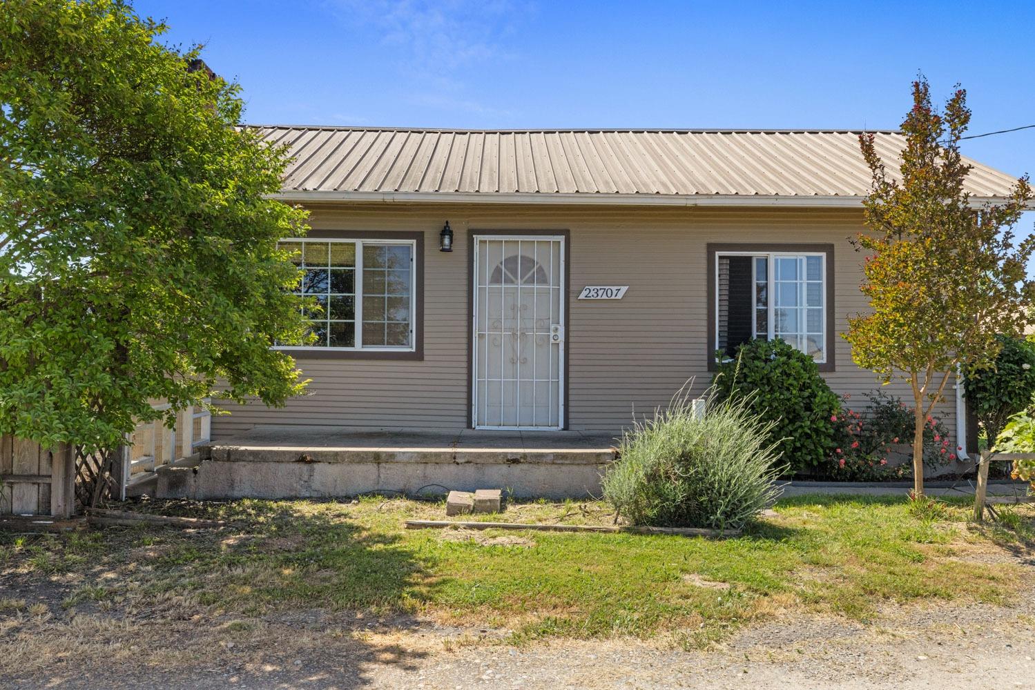 N Graham Road, Acampo, California image 6