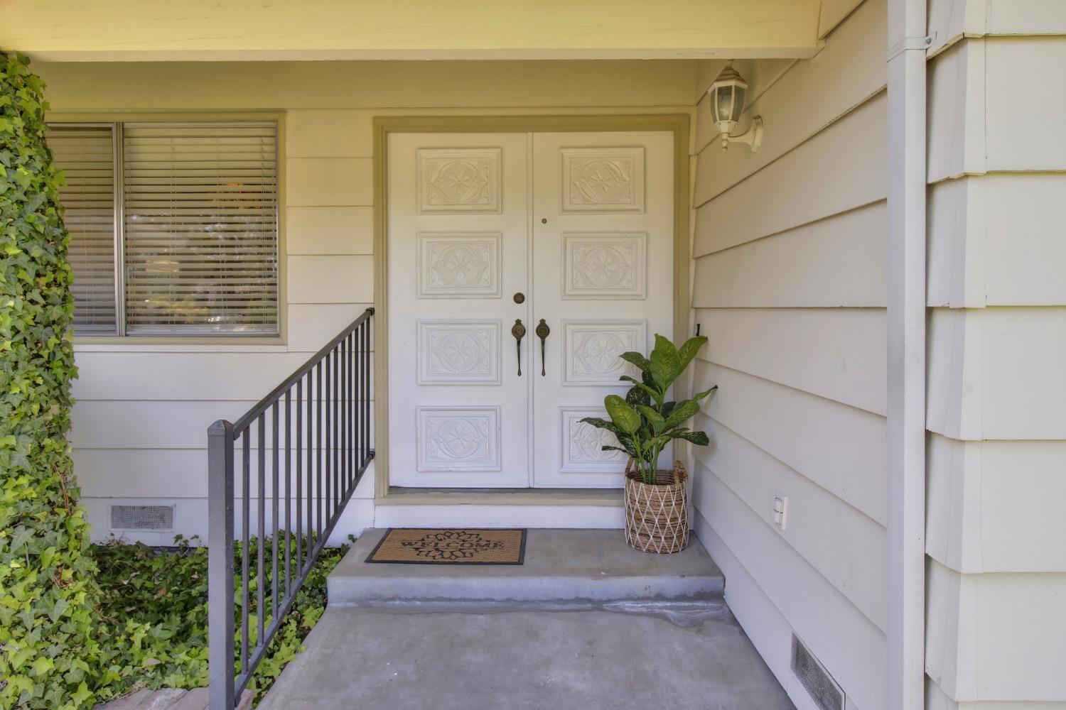 Garfield Avenue, Carmichael, California image 3