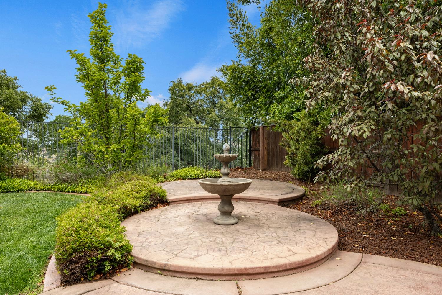 Black Oak, Rocklin, California image 46