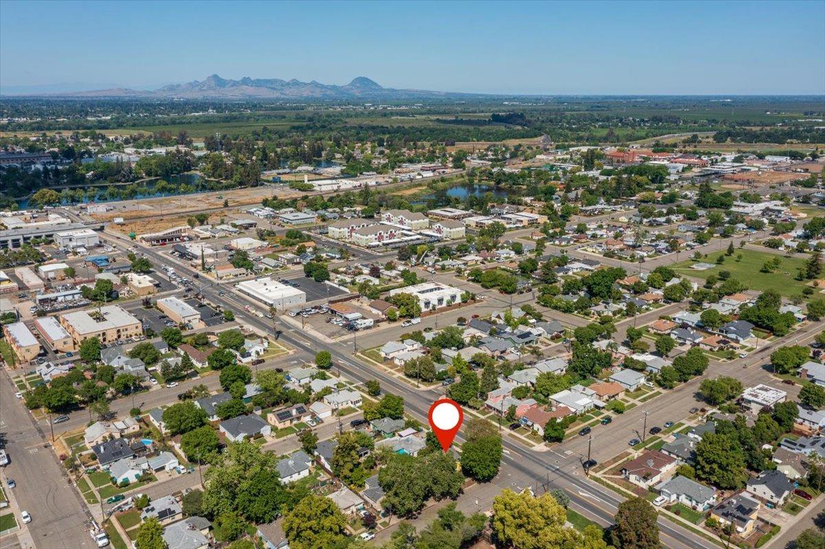 E 12th Street, Marysville, California image 38