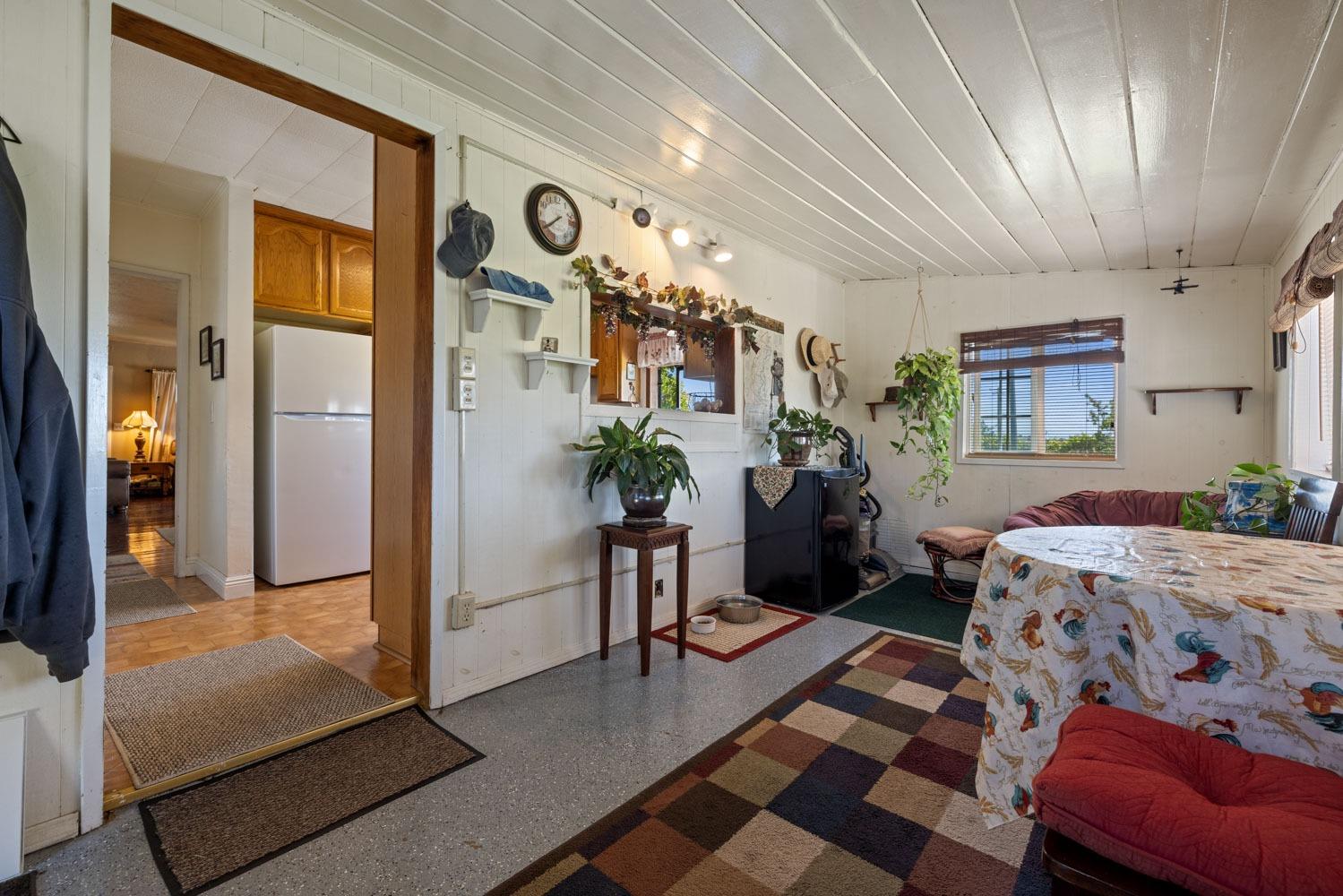 N Graham Road, Acampo, California image 31