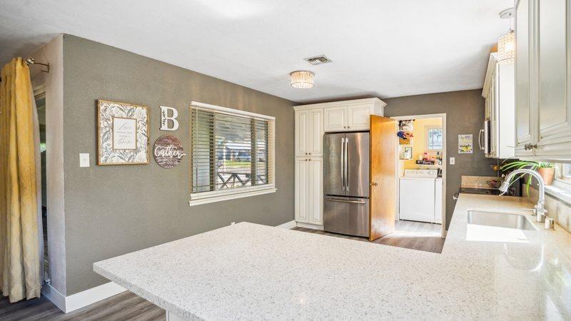 Brocade Drive, Citrus Heights, California image 16
