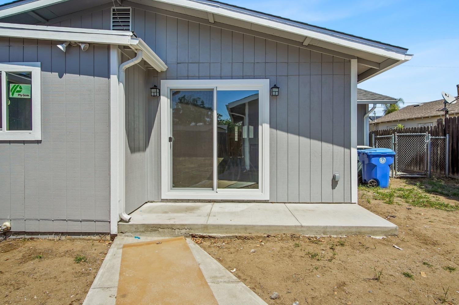 Edythe Street, Manteca, California image 25