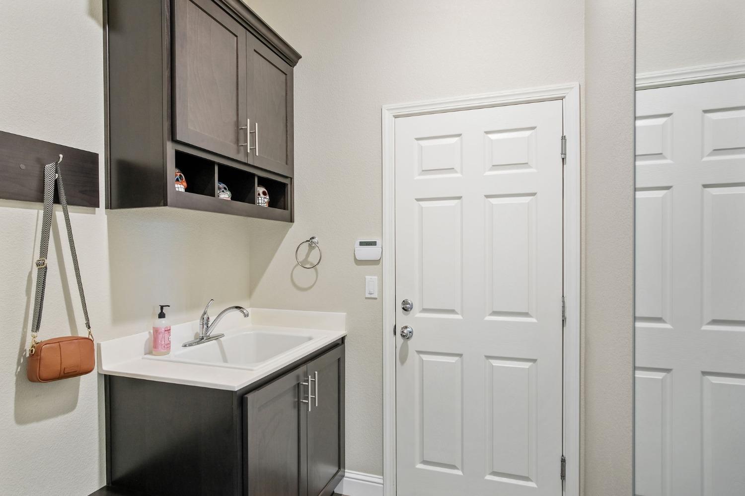 Gianna Marie Avenue, Manteca, California image 11