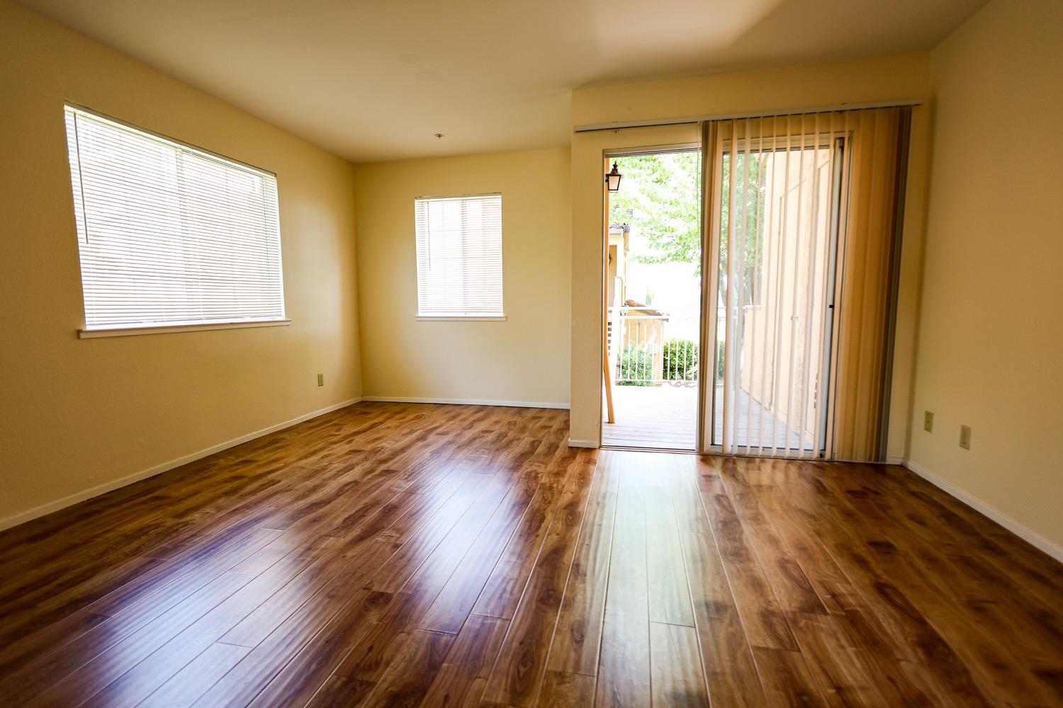 Detail Gallery Image 4 of 12 For 480 Bollinger Canyon Ln #272,  San Ramon,  CA 94582 - 1 Beds | 1 Baths