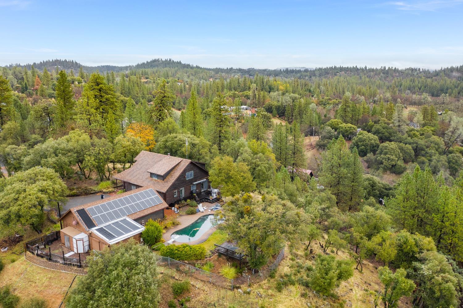 Hilltop Court, Applegate, California image 32