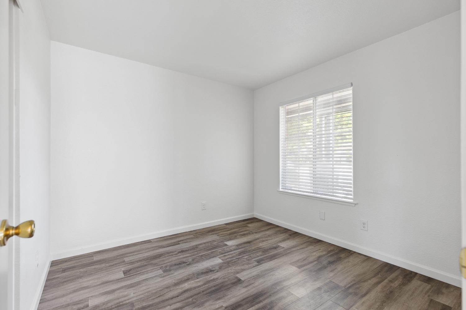 Chilton Drive, Roseville, California image 34