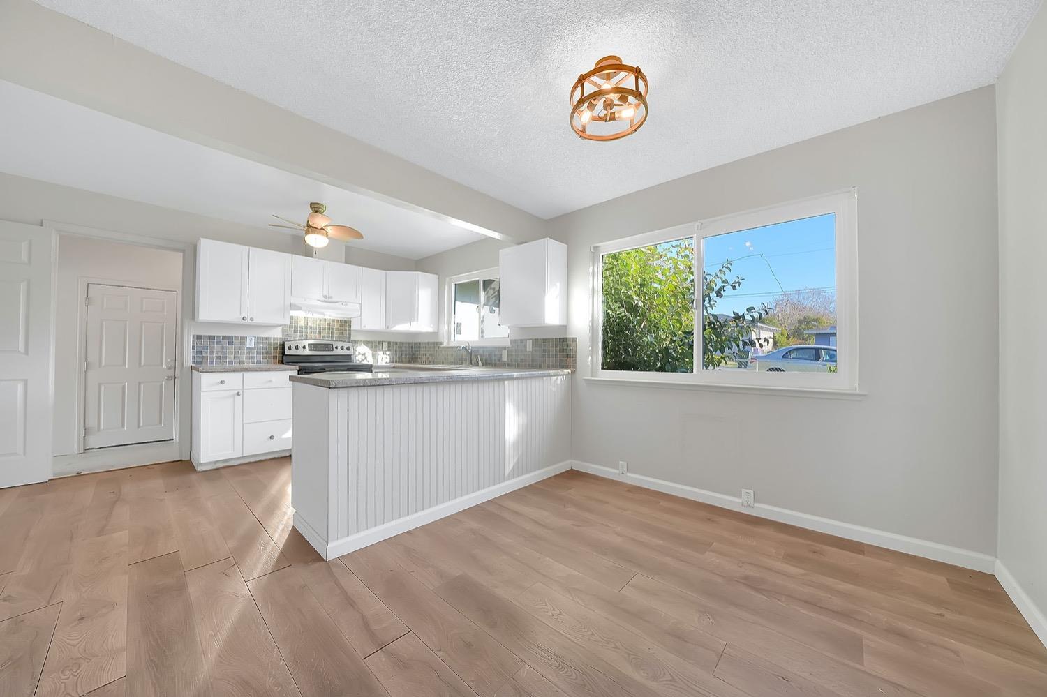 Gerrans Street, Plymouth, California image 9