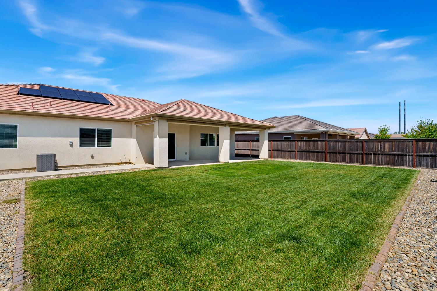 Abbeylane Way, Olivehurst, California image 26