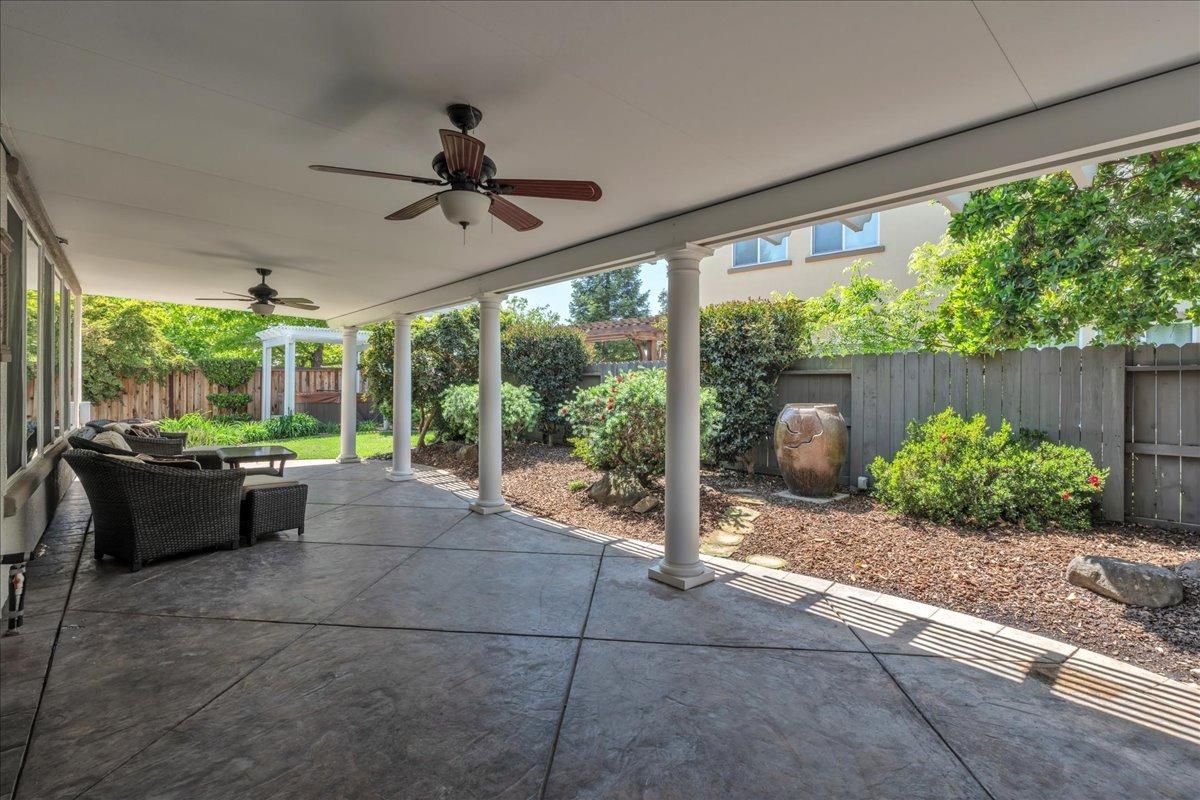 Woodgate Way, Roseville, California image 36