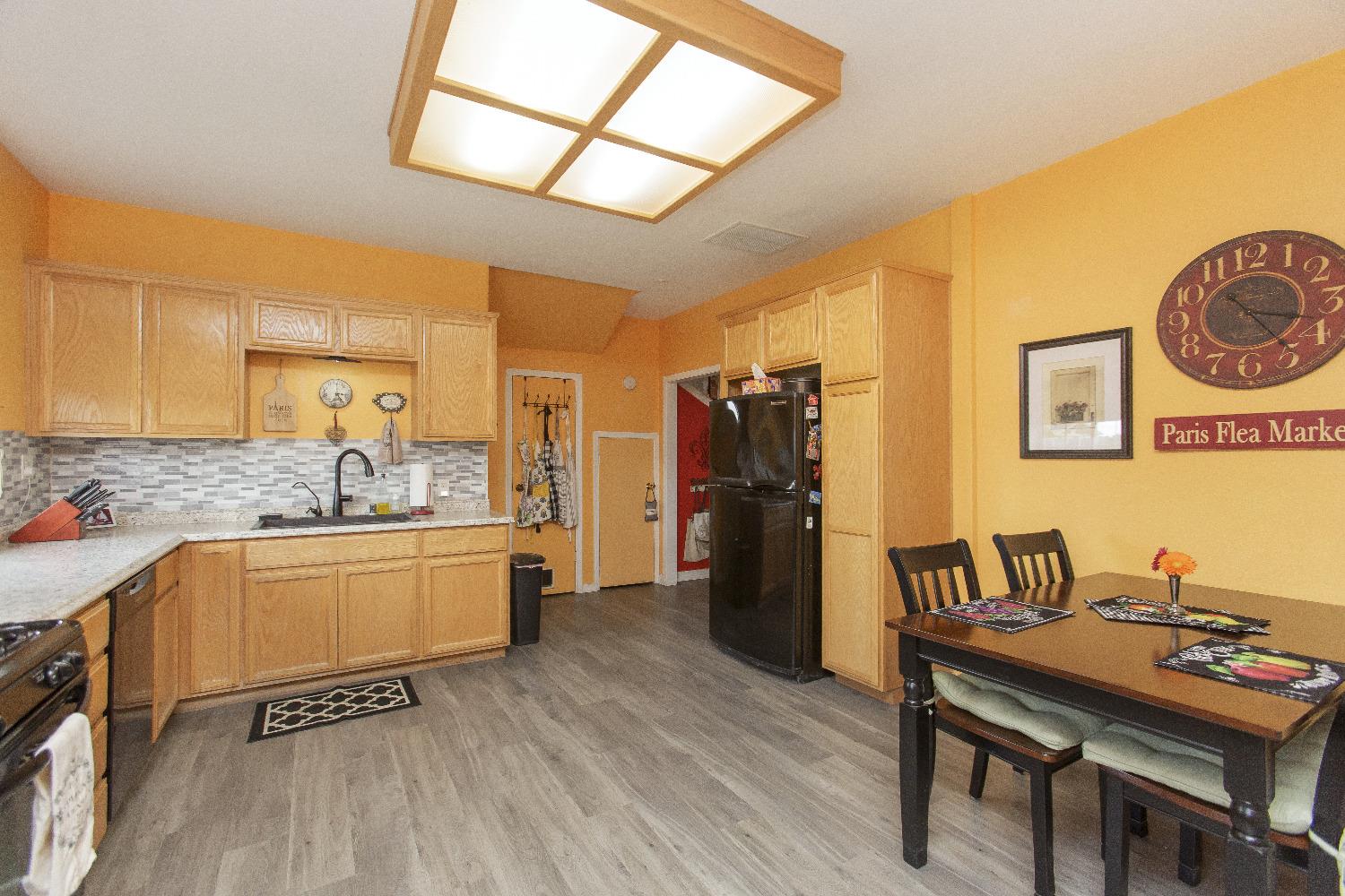 Detail Gallery Image 70 of 89 For 13247 Vineyard Road, Waterford,  CA 95386 - 5 Beds | 4 Baths
