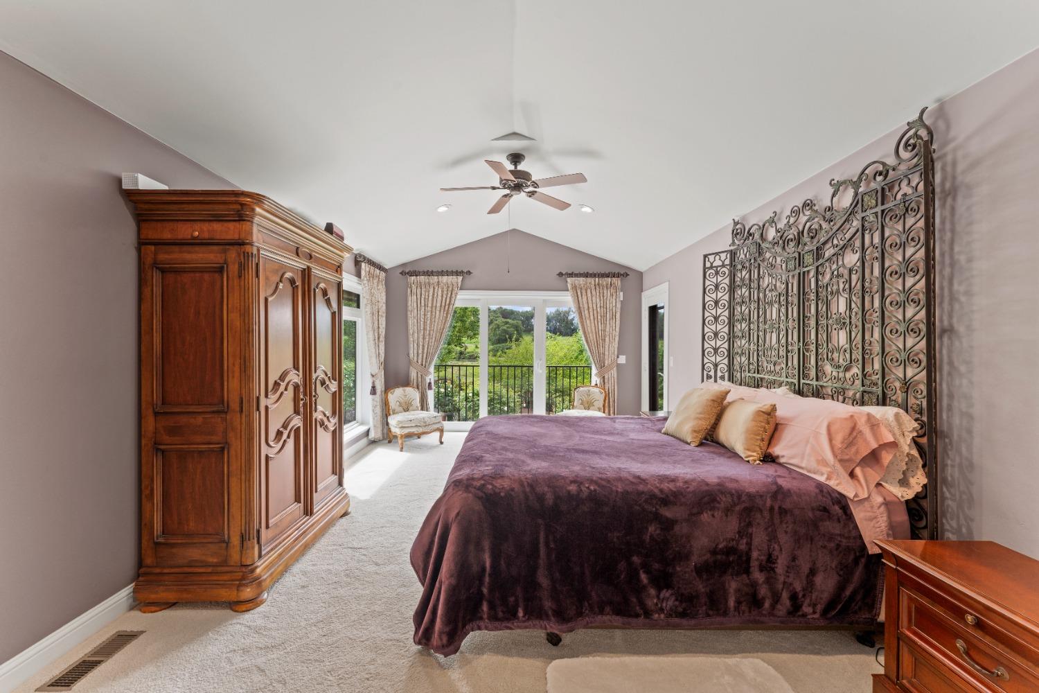 Fairway Court, Auburn, California image 14