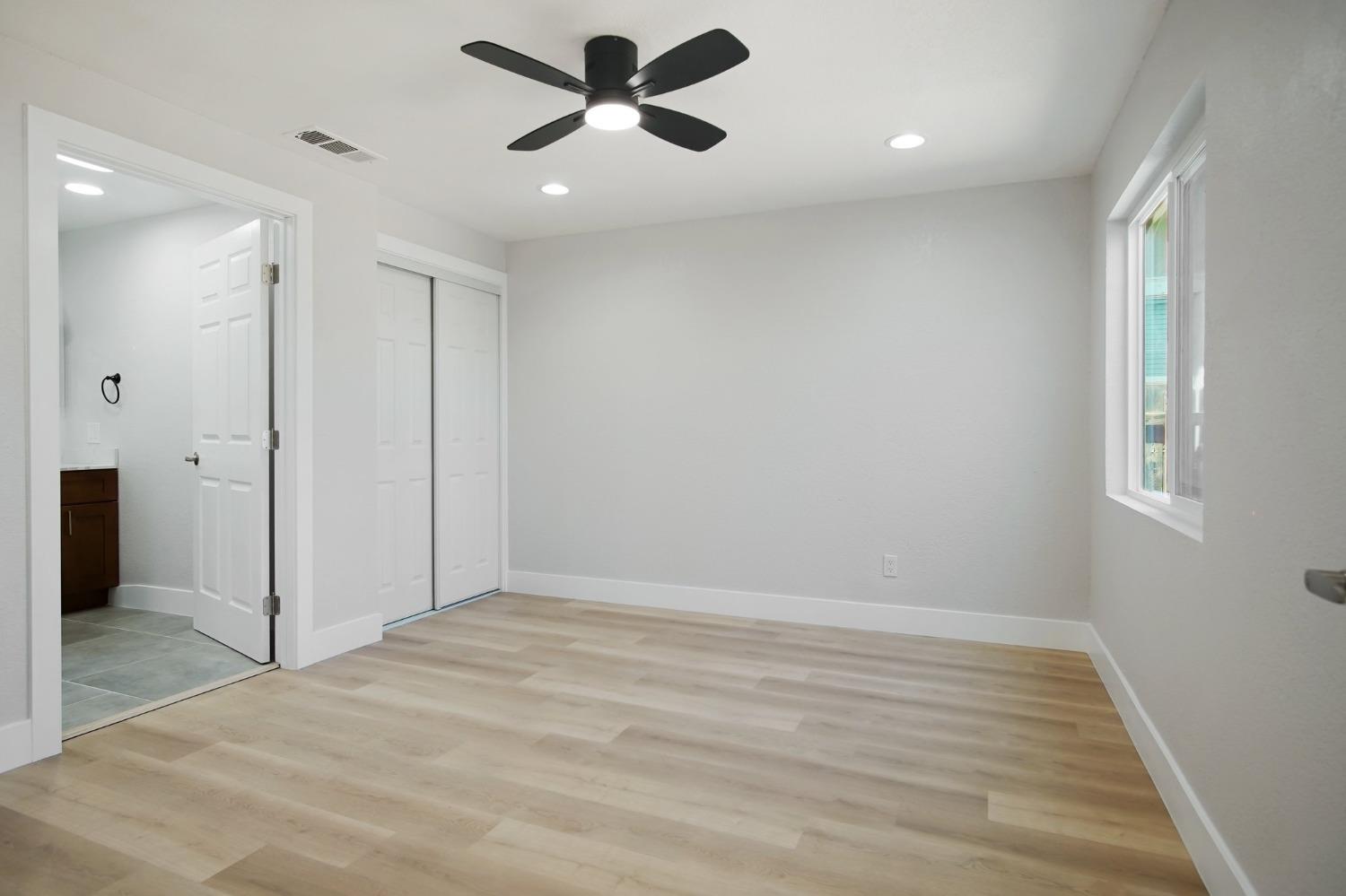Edythe Street, Manteca, California image 9