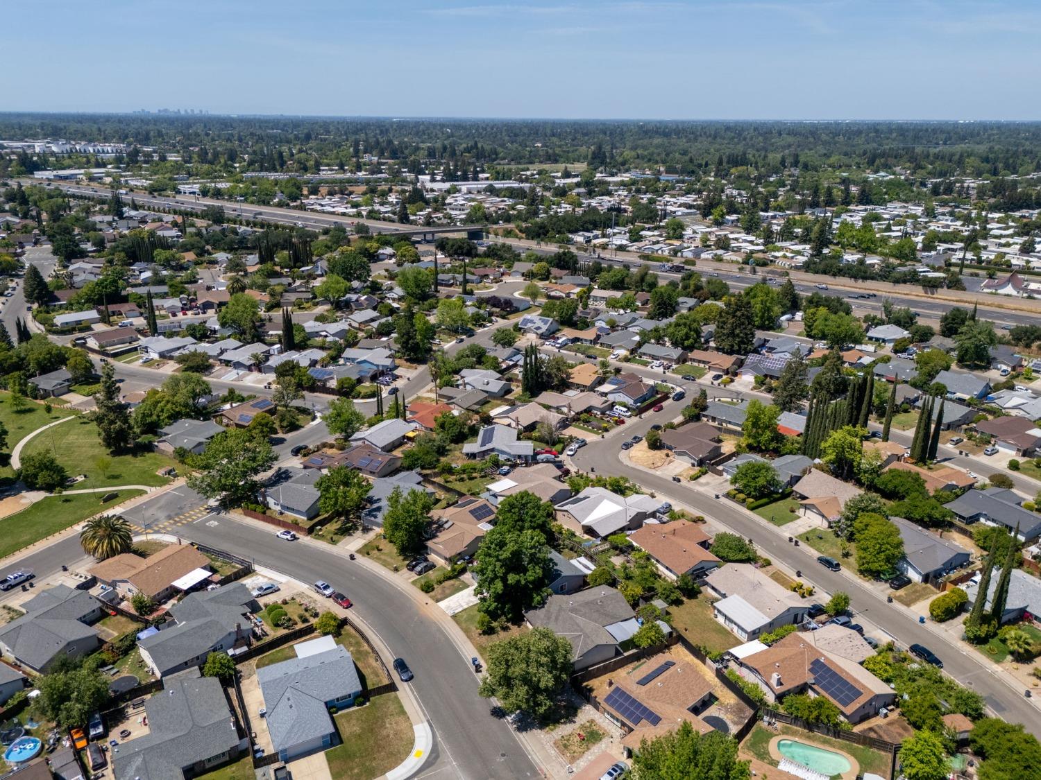 Detail Gallery Image 27 of 30 For 10197 Rockingham, Sacramento,  CA 95827 - 3 Beds | 2 Baths