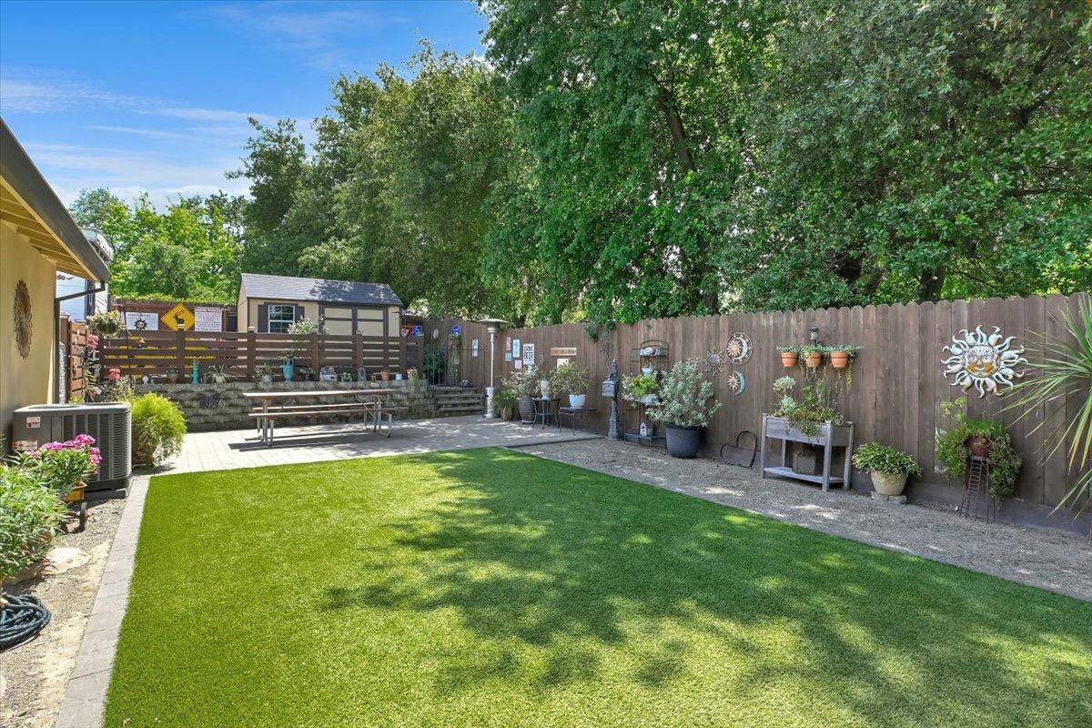 Detail Gallery Image 27 of 42 For 5401 Norway Dr, Orangevale,  CA 95662 - 4 Beds | 2 Baths