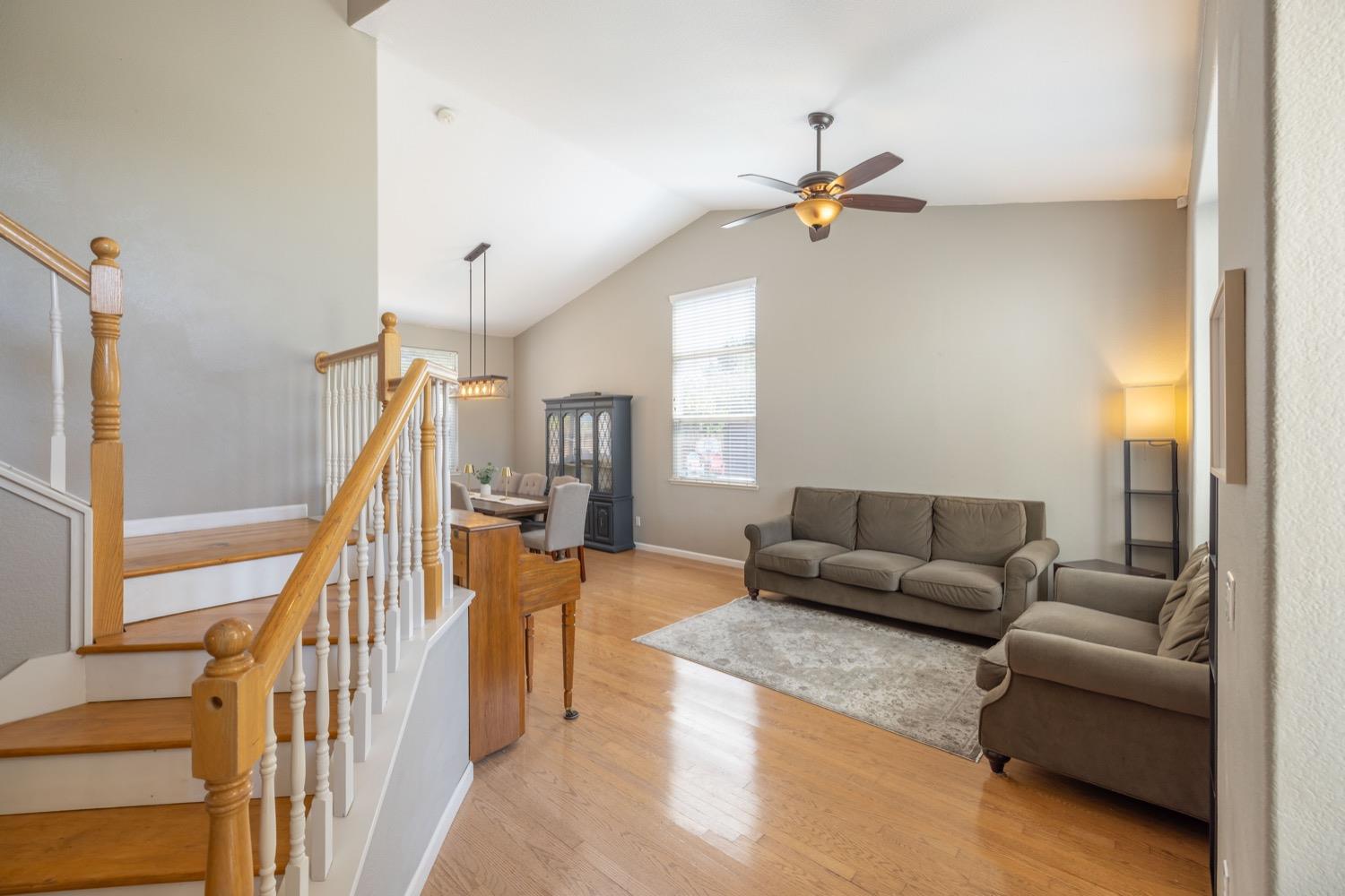 Detail Gallery Image 6 of 63 For 23 Alazar Ct, Sacramento,  CA 95835 - 4 Beds | 3 Baths