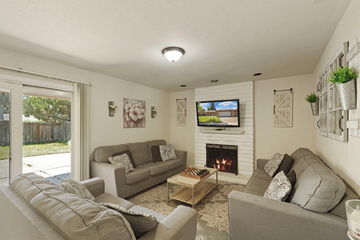Detail Gallery Image 19 of 47 For 2572 Alexa Way, Stockton,  CA 95209 - 3 Beds | 2 Baths