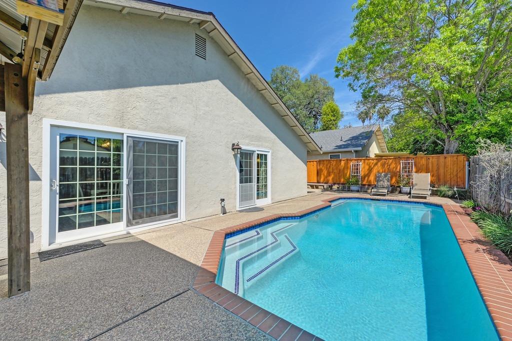 Detail Gallery Image 30 of 41 For 6630 Thunderhead Cir, Orangevale,  CA 95662 - 3 Beds | 2 Baths