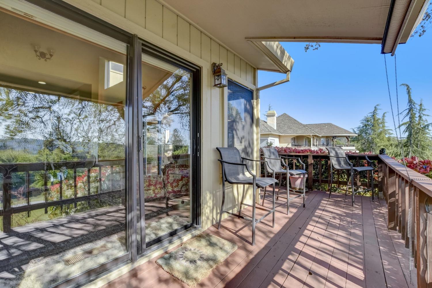 Viewridge Drive, Auburn, California image 32