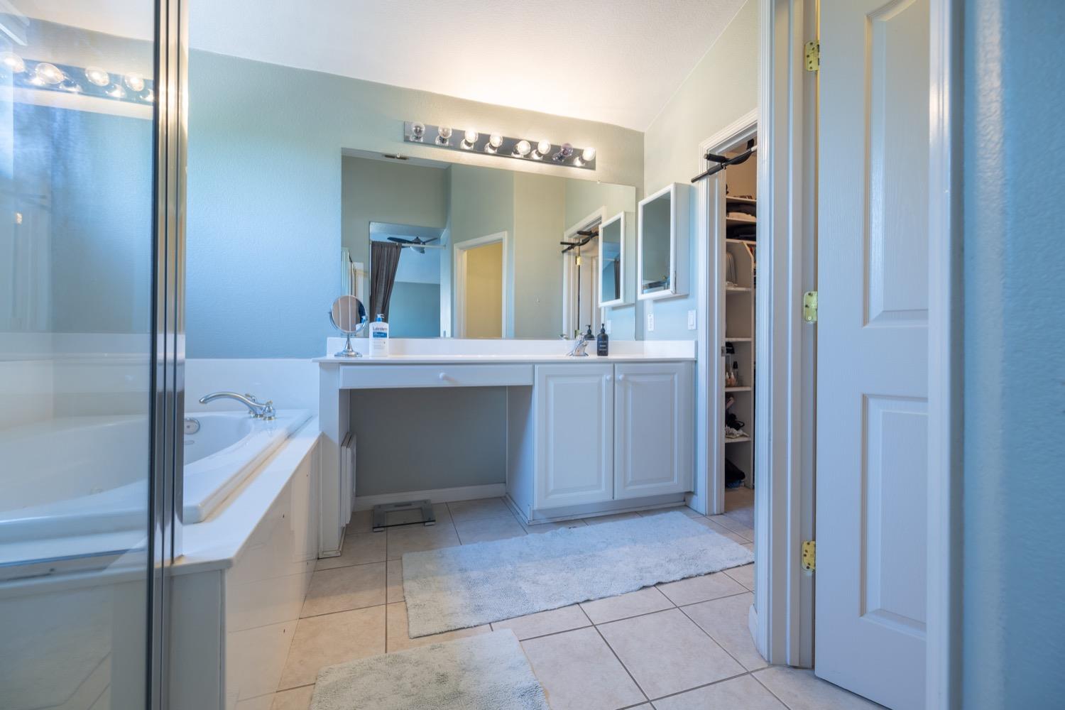 Detail Gallery Image 42 of 63 For 23 Alazar Ct, Sacramento,  CA 95835 - 4 Beds | 3 Baths