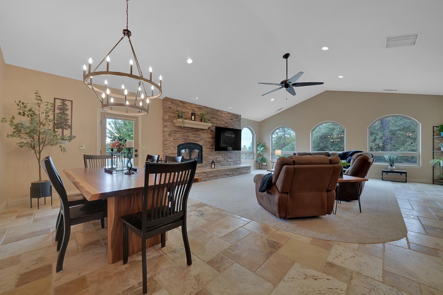 Detail Gallery Image 18 of 88 For 13707 Petersen Ranch Dr, Pine Grove,  CA 95665 - 3 Beds | 2/1 Baths