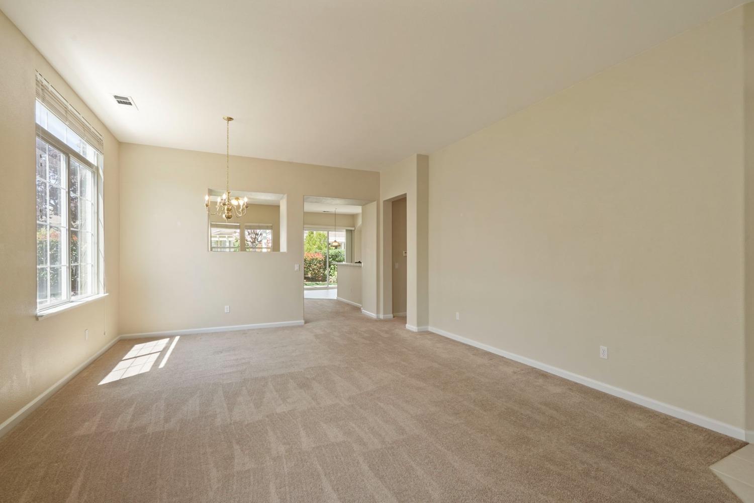 Detail Gallery Image 13 of 70 For 657 Prince Albert Way, Brentwood,  CA 94513 - 2 Beds | 2 Baths