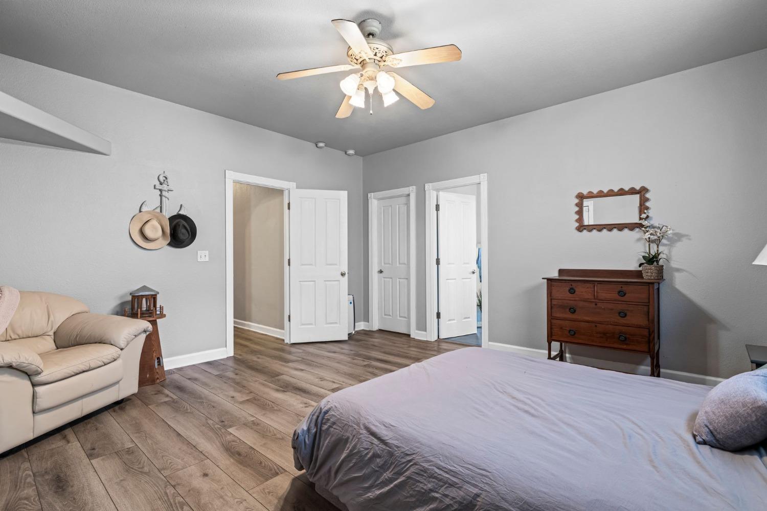 Sweetbriar Court, Auburn, California image 13
