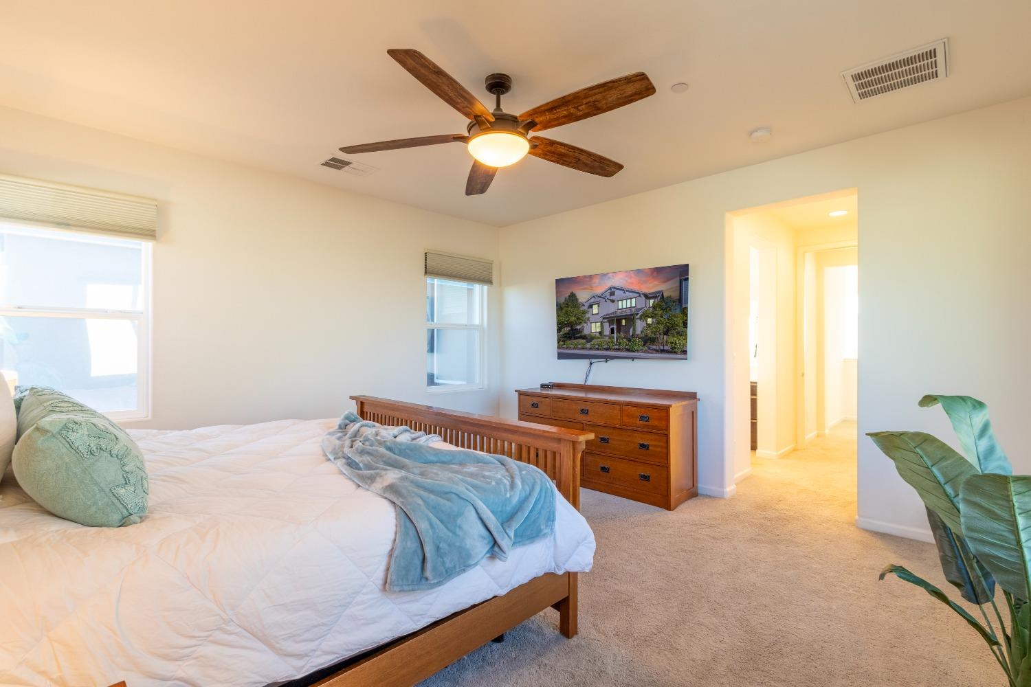 Detail Gallery Image 37 of 72 For 2342 Augusta Ave, Tracy,  CA 95377 - 4 Beds | 3 Baths