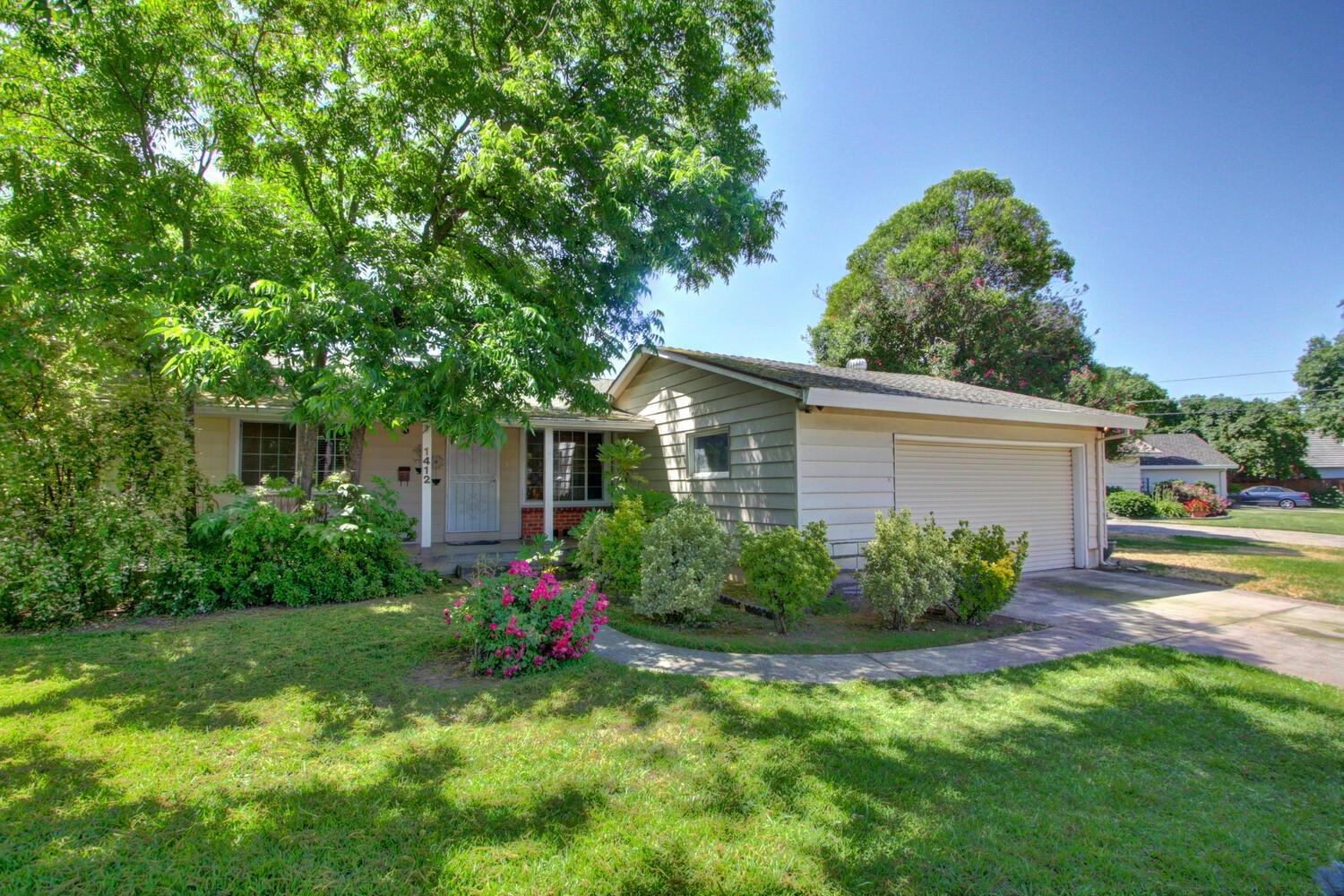Hesket Way, Sacramento, California image 2
