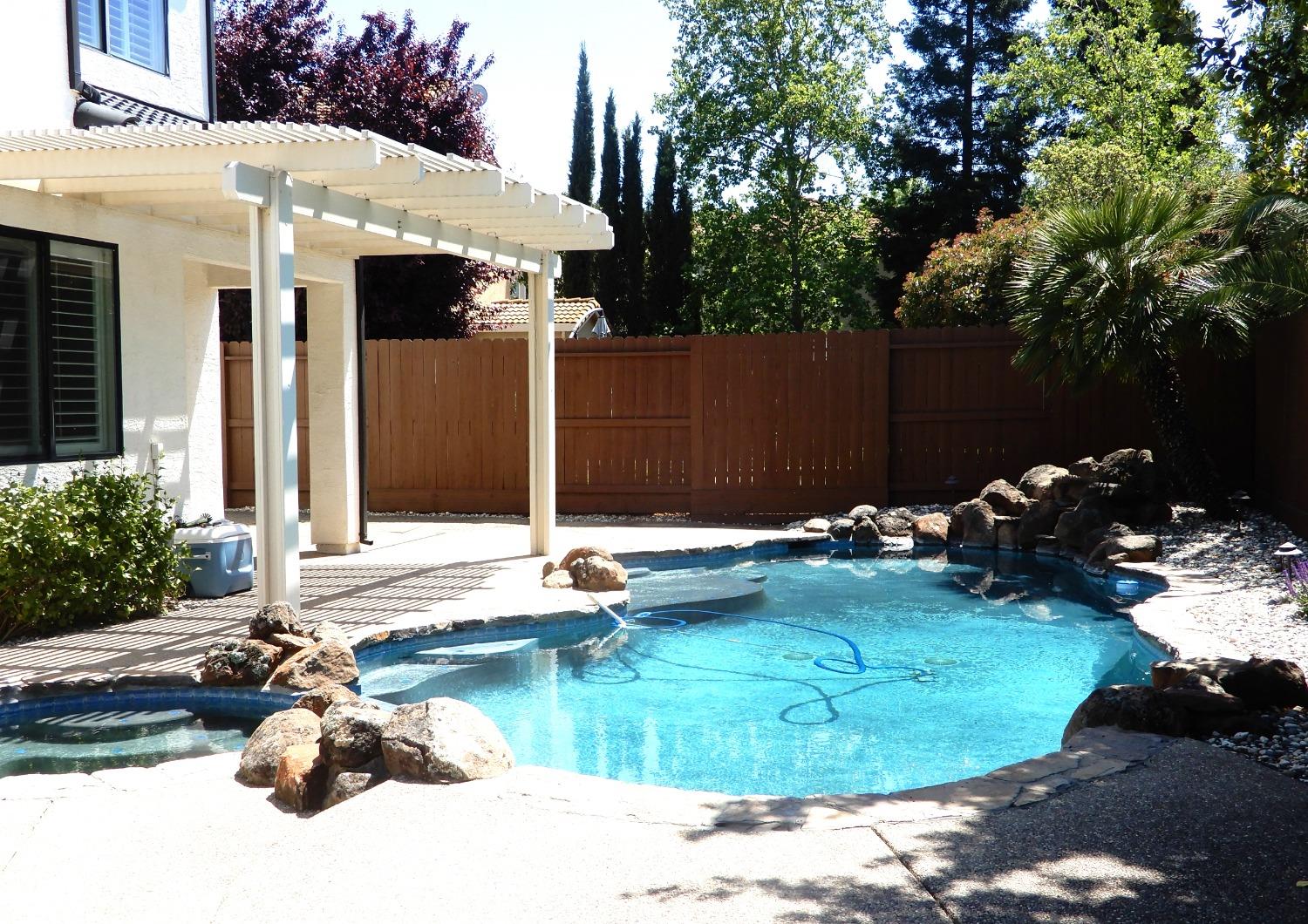 Pavin Court, Sacramento, California image 13