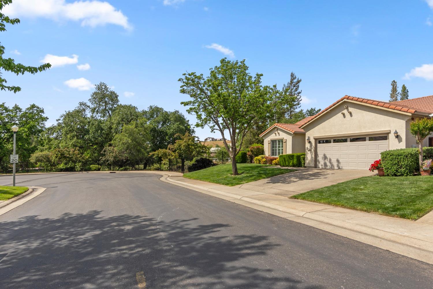 Pleasant Creek Drive, Rocklin, California image 44
