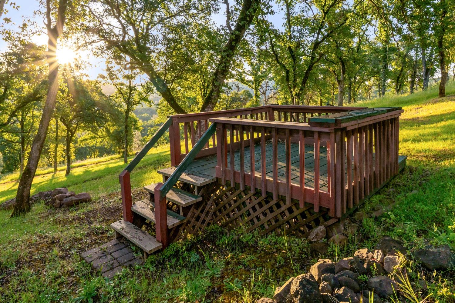 Detail Gallery Image 90 of 99 For 9997 Deer Ridge Ct, Browns Valley,  CA 95918 - 4 Beds | 3 Baths