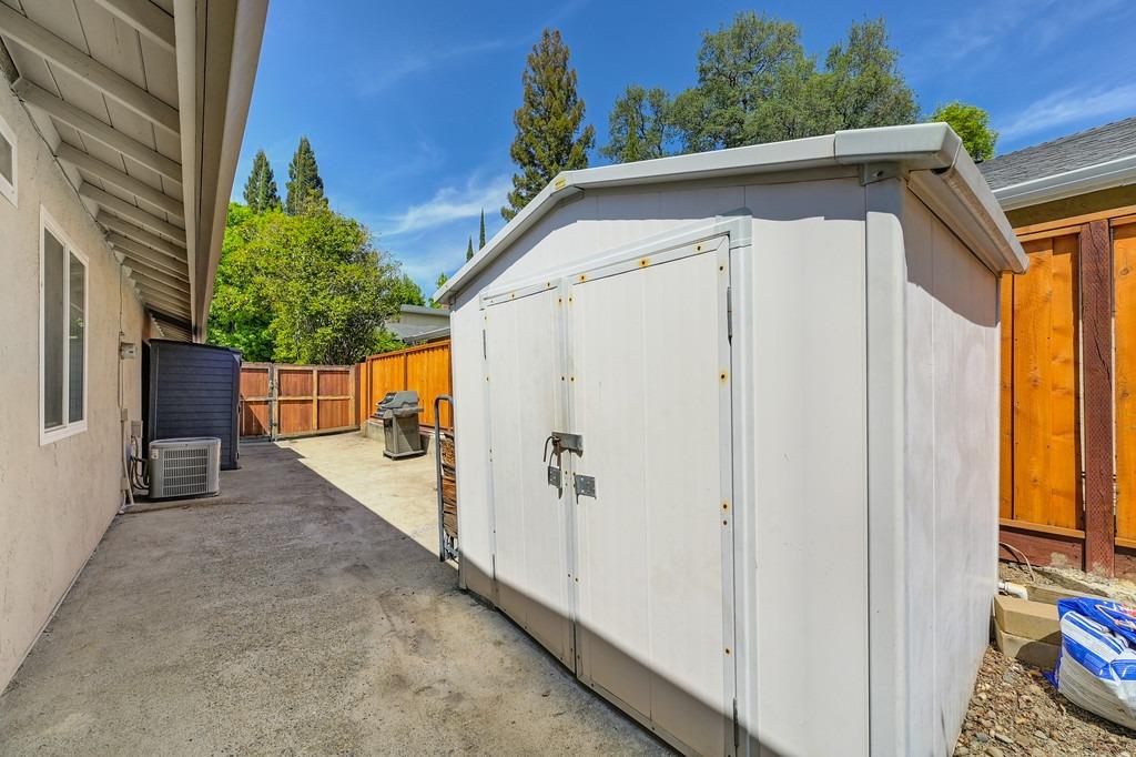 Detail Gallery Image 34 of 41 For 6630 Thunderhead Cir, Orangevale,  CA 95662 - 3 Beds | 2 Baths