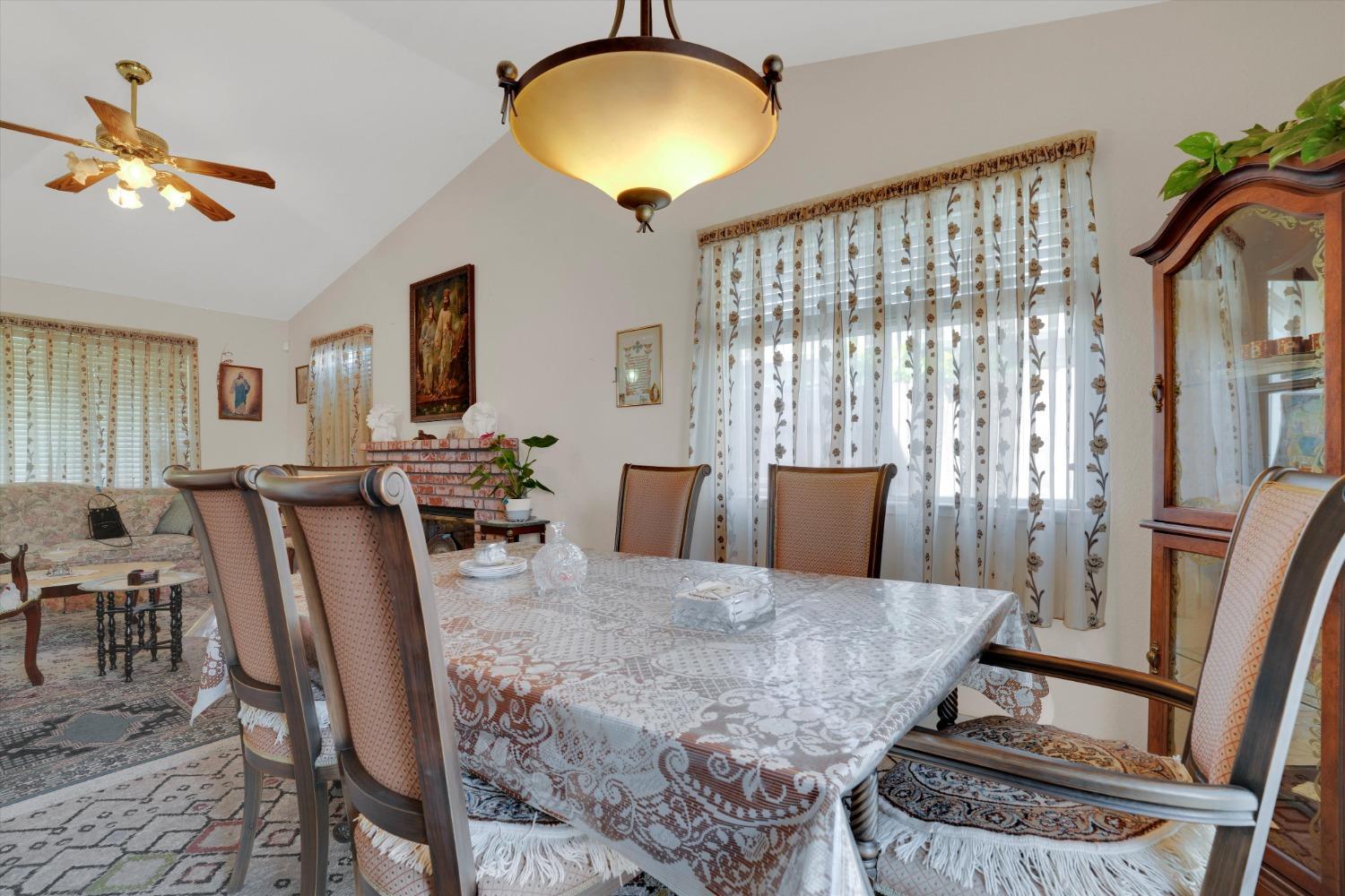 Crossbill Way, Turlock, California image 16