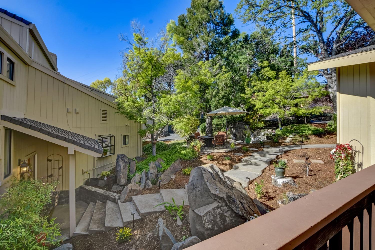 Viewridge Drive, Auburn, California image 11