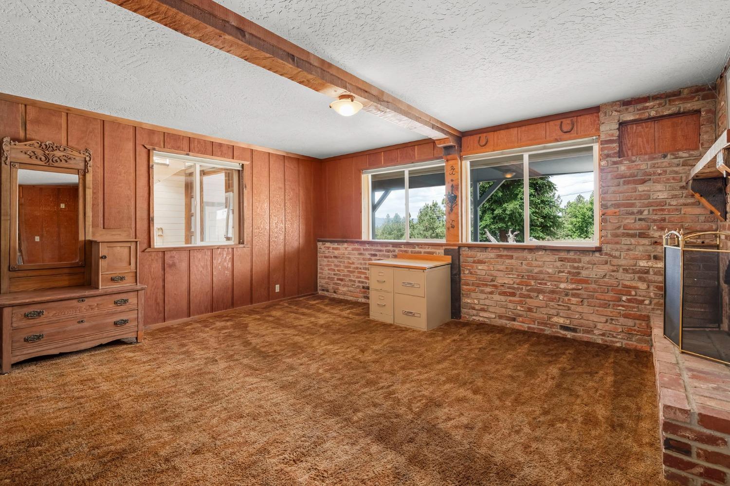 Redbud Street, Portola, California image 20