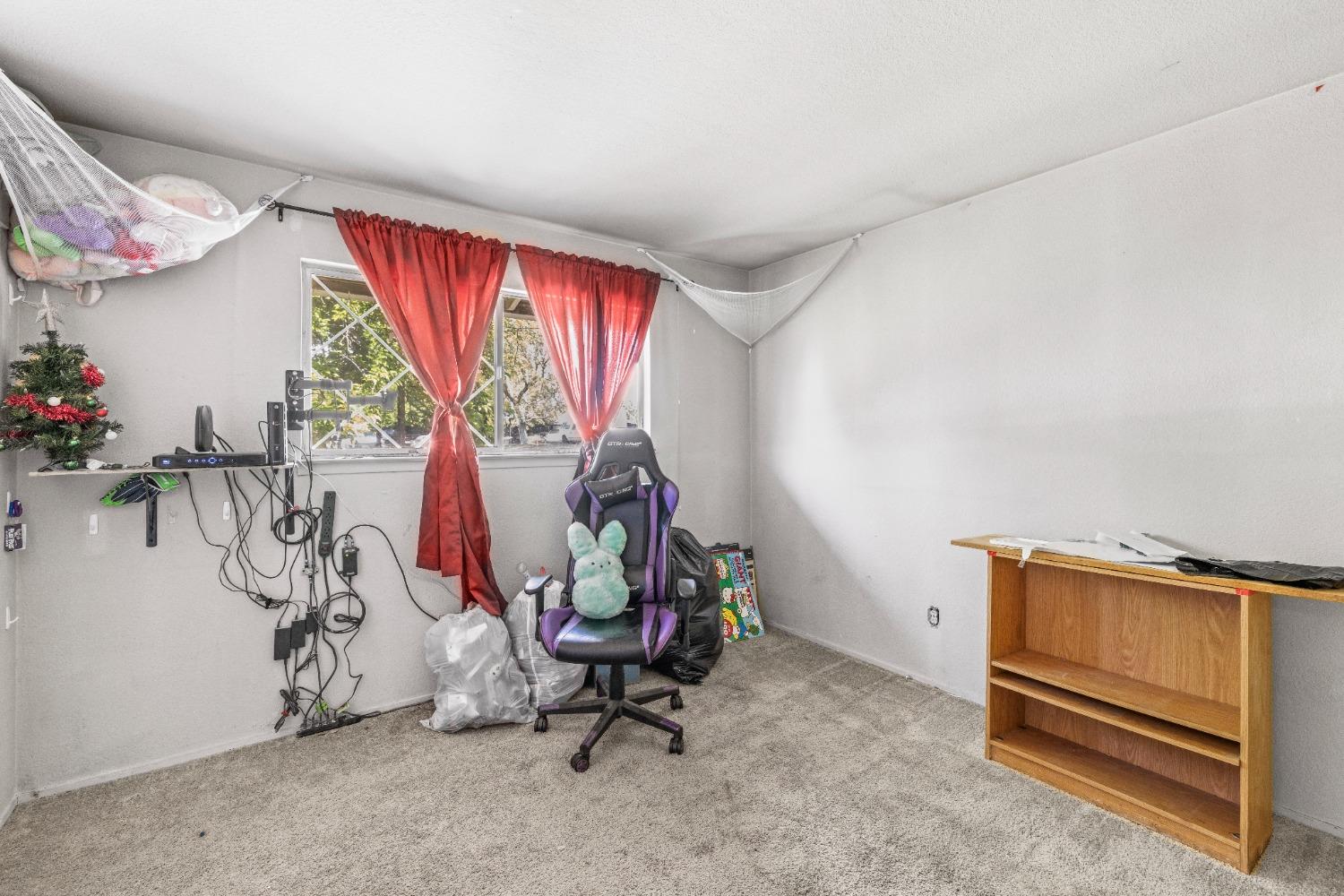 Fairmont Way, Fair Oaks, California image 18