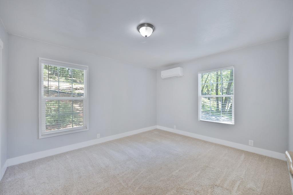 Meadow Drive, Grass Valley, California image 14