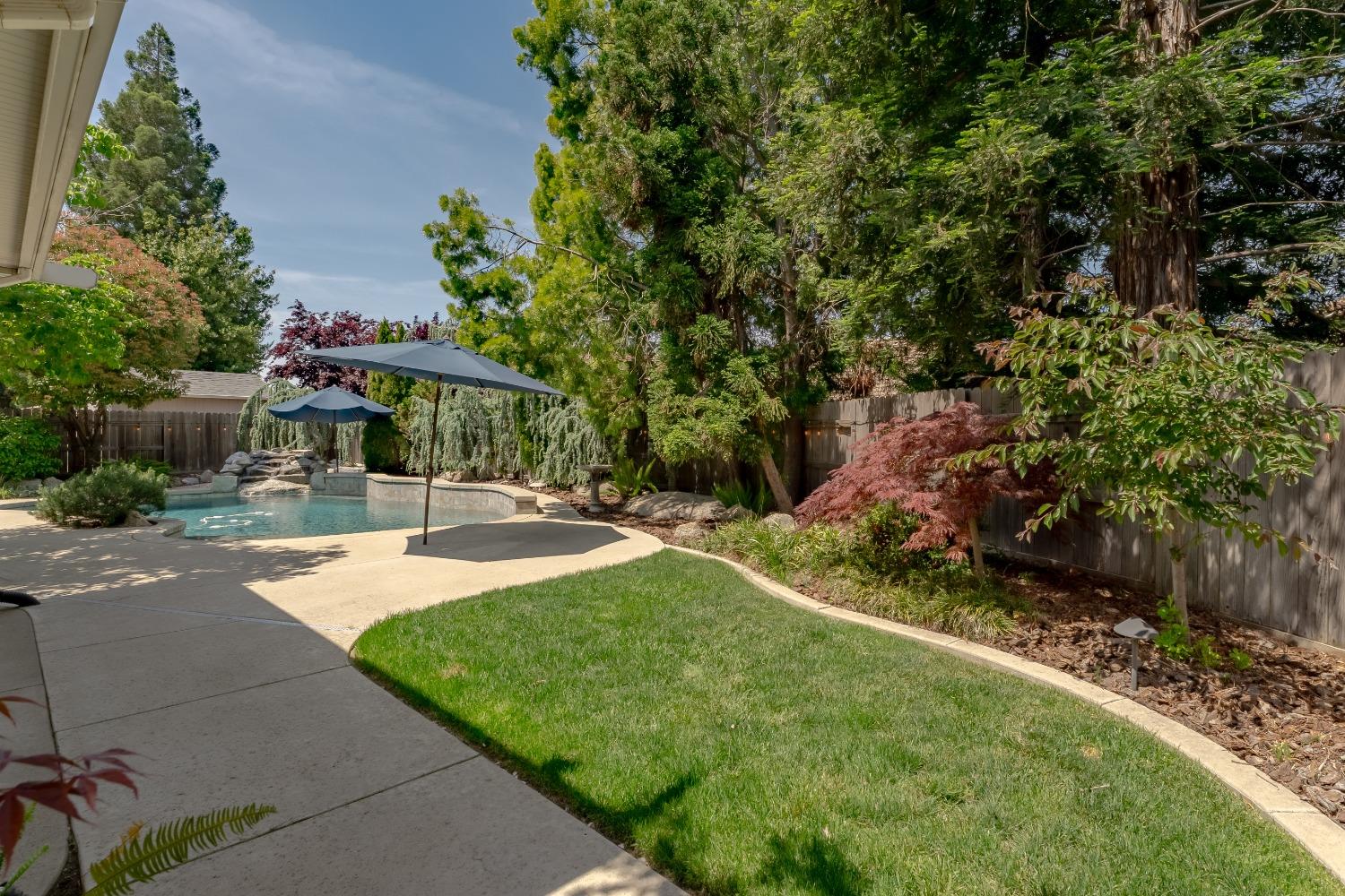 Hadnall Ct, Roseville, California image 37