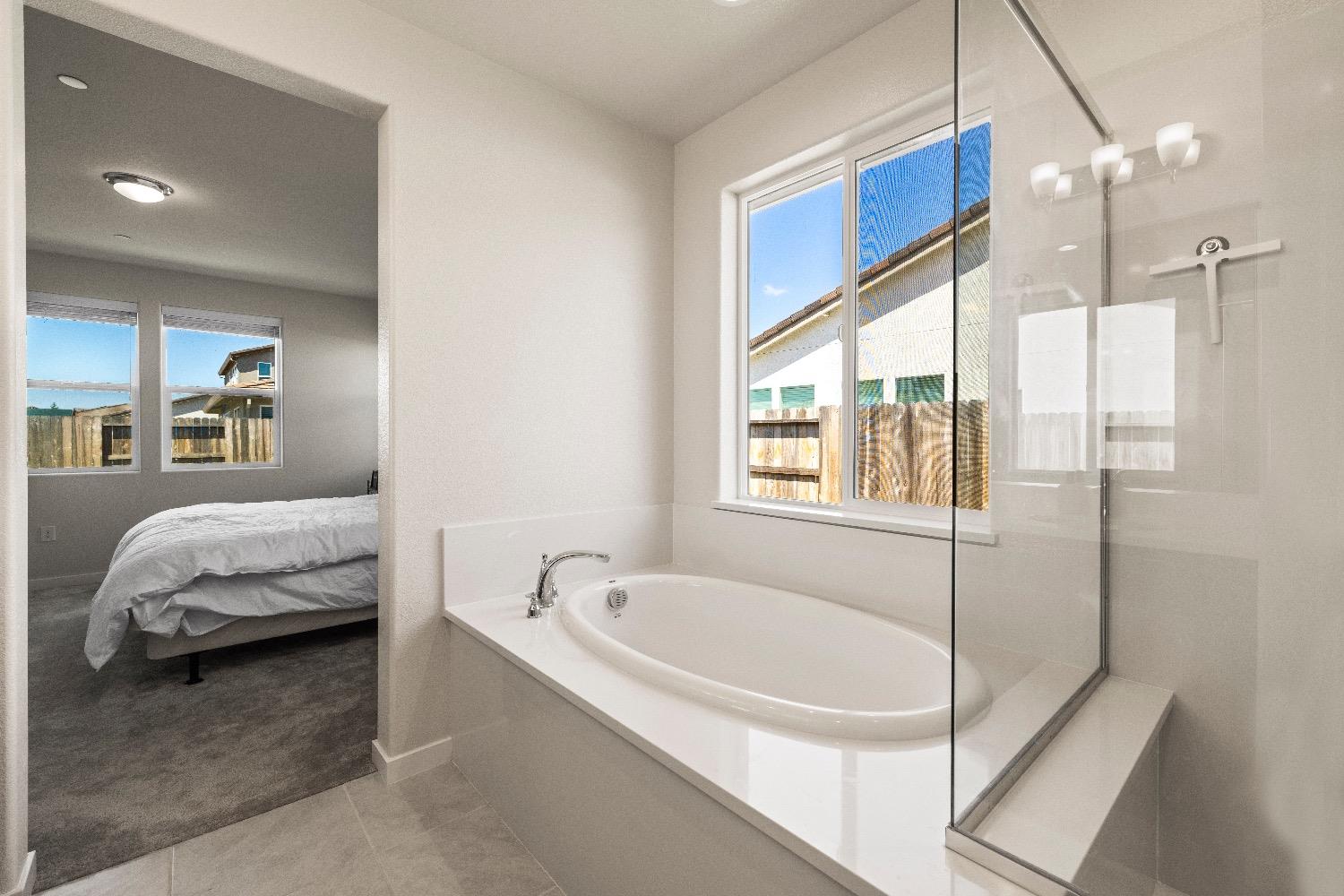 Pacific Grove Way, Olivehurst, California image 20