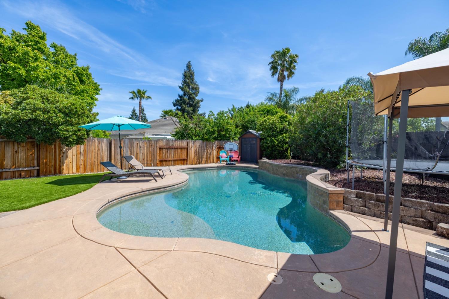 Detail Gallery Image 48 of 63 For 23 Alazar Ct, Sacramento,  CA 95835 - 4 Beds | 3 Baths