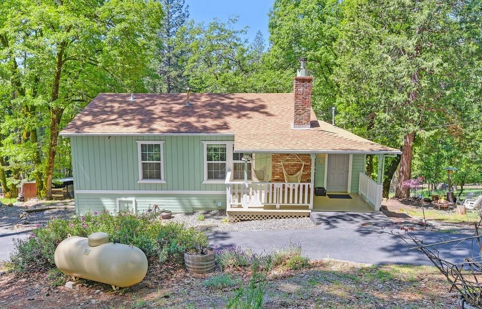 Meadow Drive, Grass Valley, California image 16