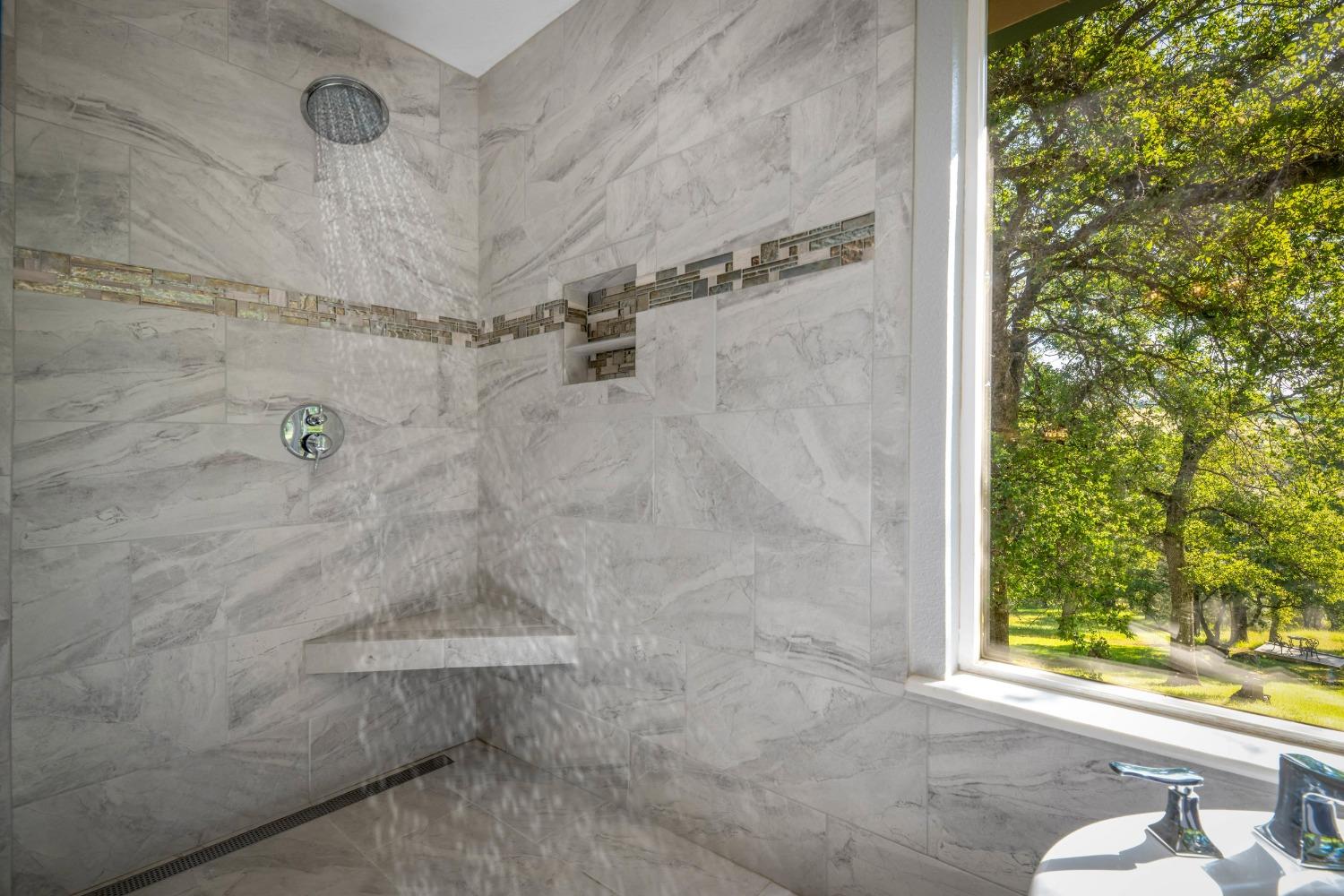 Detail Gallery Image 26 of 99 For 9997 Deer Ridge Ct, Browns Valley,  CA 95918 - 4 Beds | 3 Baths